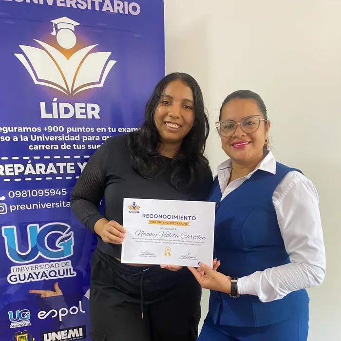 Naomy Violeta Carcelen, Cupo en Tecnología de la Información — Universidad de Guayaquil